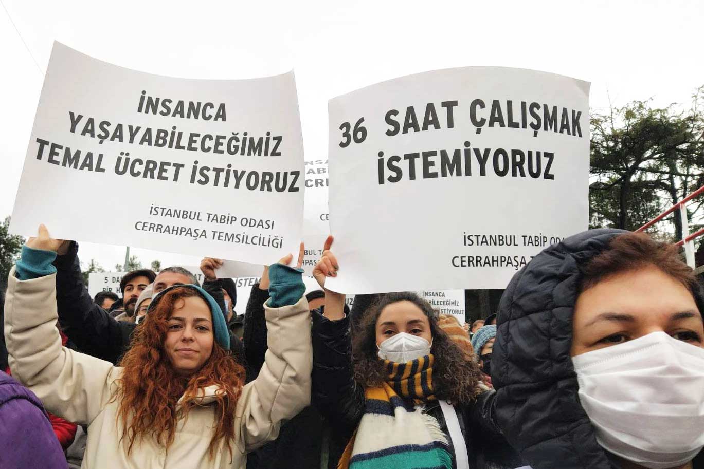 Turquía, protestas de trabajadores sanitarios