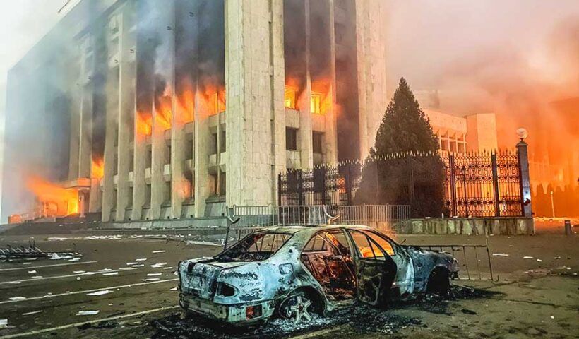 Kazakhstan, buildings burned during protests