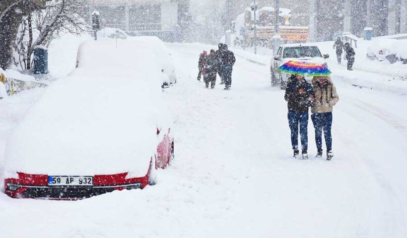 Turkey, schools closed due to snow