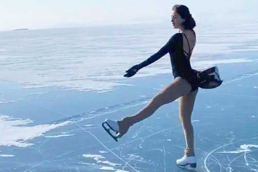 viral video of Turkish skater