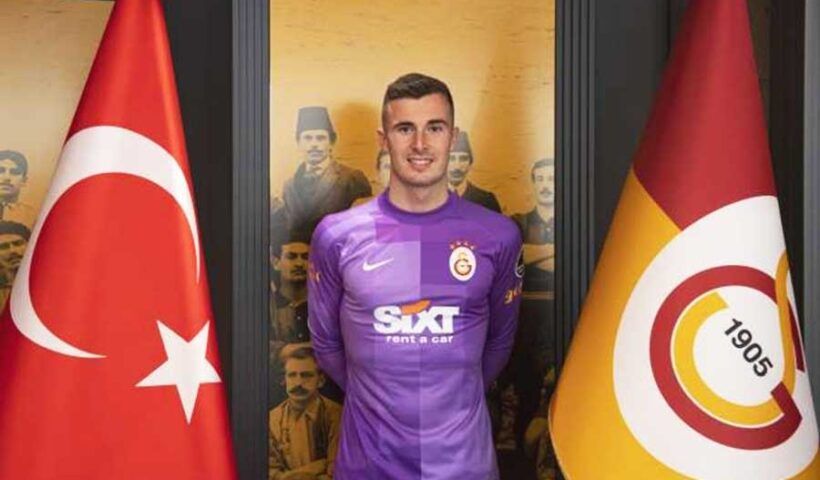 Galatasaray signs Iñaki Peña