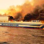 Grecia, incendio de ferry italiano