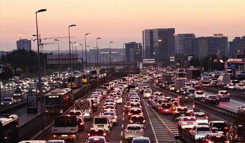 Istanbul, traffic during rush hour