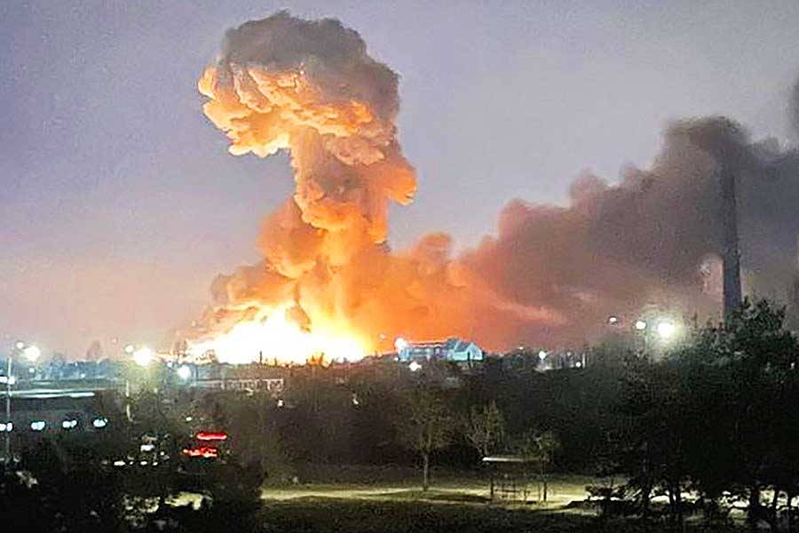 Ukraine, Russian bombardment