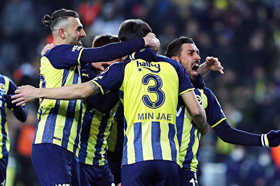Liga Turca, victoria del Fenerbahçe
