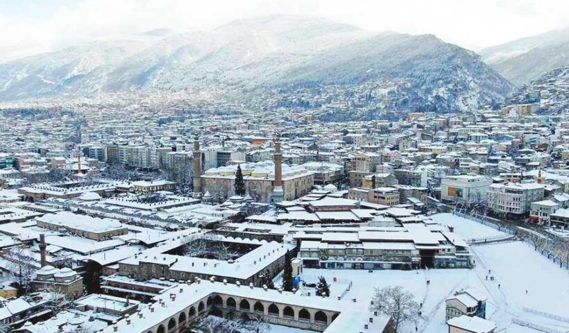 Turkey, snowfall in Bursa