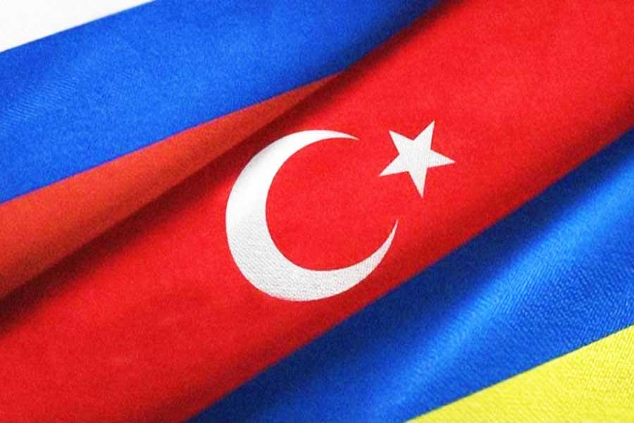 Turquía, Rusia y Ucrania, banderas