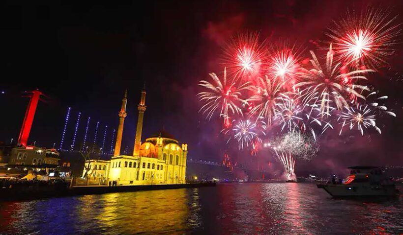 Istanbul, fireworks in the Bosphorus