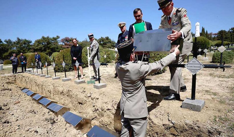Turkey, French soldiers buried in Gallipoli