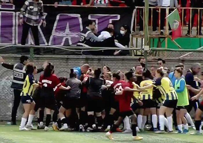 Turkey, women's football league match ends in brawl