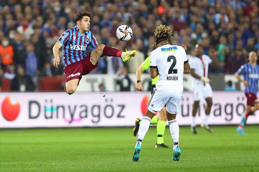 Turkish League, derby Trabzonspor vs. Beşiktaş