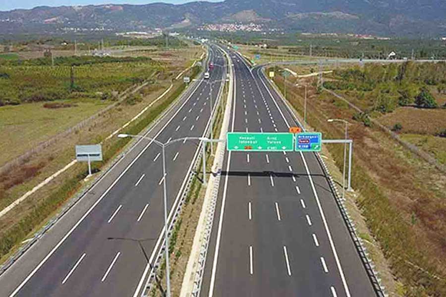 Turquía, autopista y tráfico