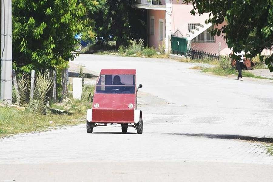 Turquía, coche eléctrico artesanal