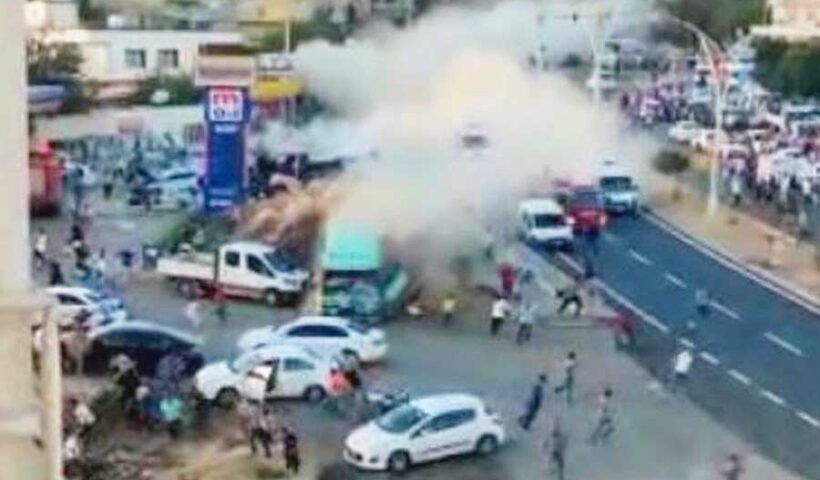 Turkey, truck ramms a crowd in Mardin
