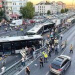 Istanbul, head on crash of 4 metrobuses