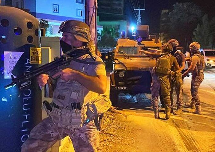 Turkey, attack against police station in Mersin