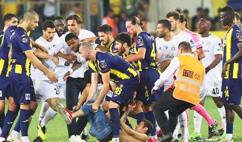 Turkish League, aggression on Beşiktaş player
