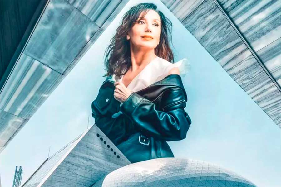 Luz Casal in Turkey