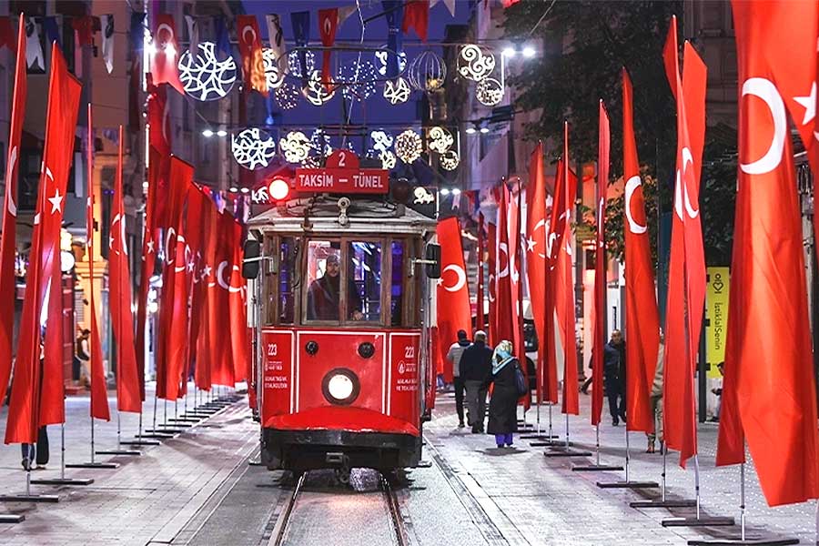 Estambul, Avenida İstiklal en Navidad