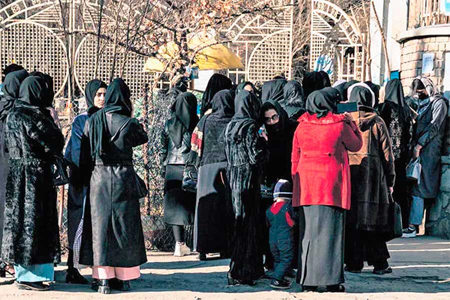 Afghanistan, Afghan women