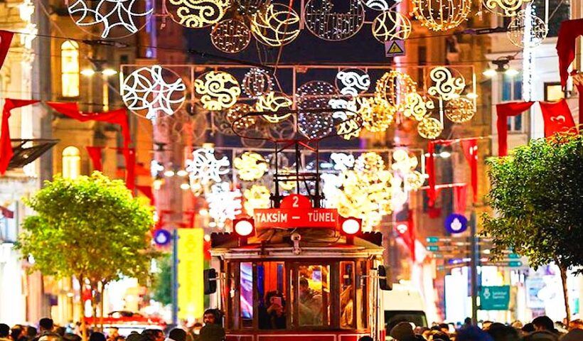 Istanbul, New Year in Istiklal