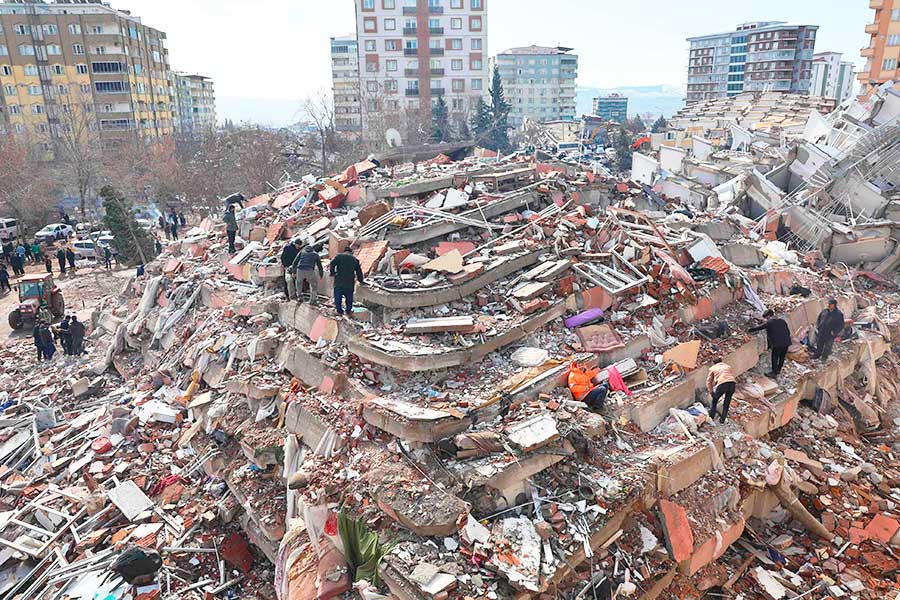 Turkey, building destroyed by the earthquake
