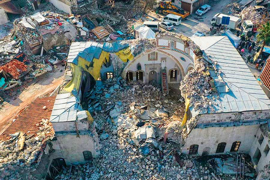 Turkey, historic mosque destroyed in Antakya