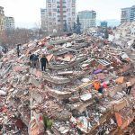 Turquía, edificio destruido tras el terremoto