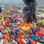 Turquía, incendio en el puerto de İskenderun tras los terremotos