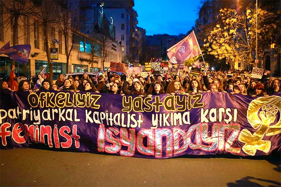 Estambul, protesta de mujeres el 8 de marzo