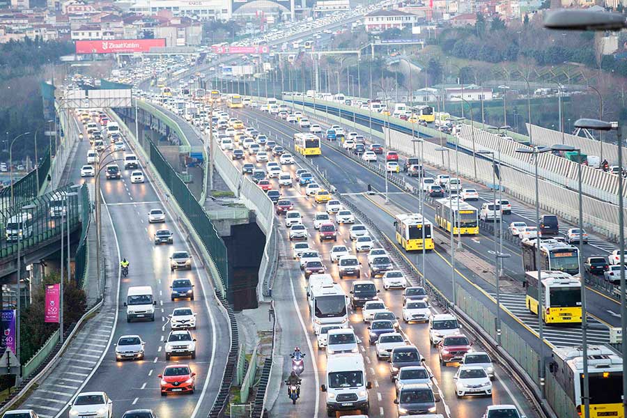 Istanbul, traffic and pollution