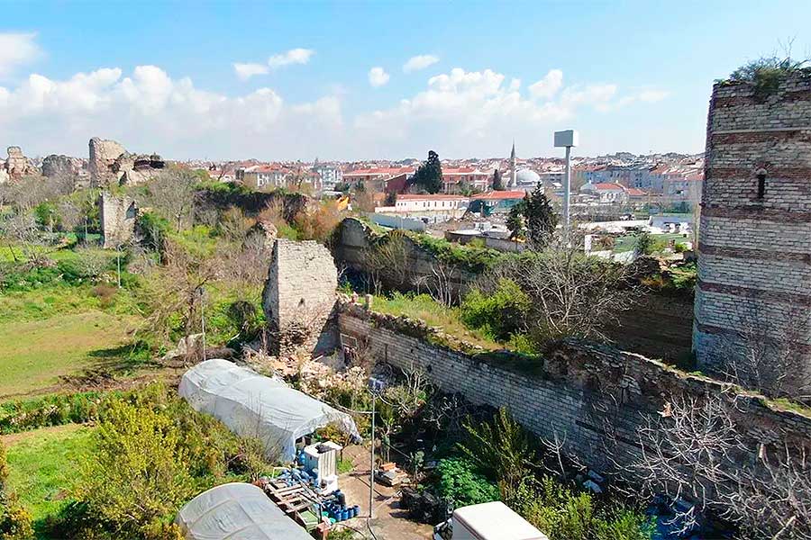 Istanbul, historic walls of Constantinople