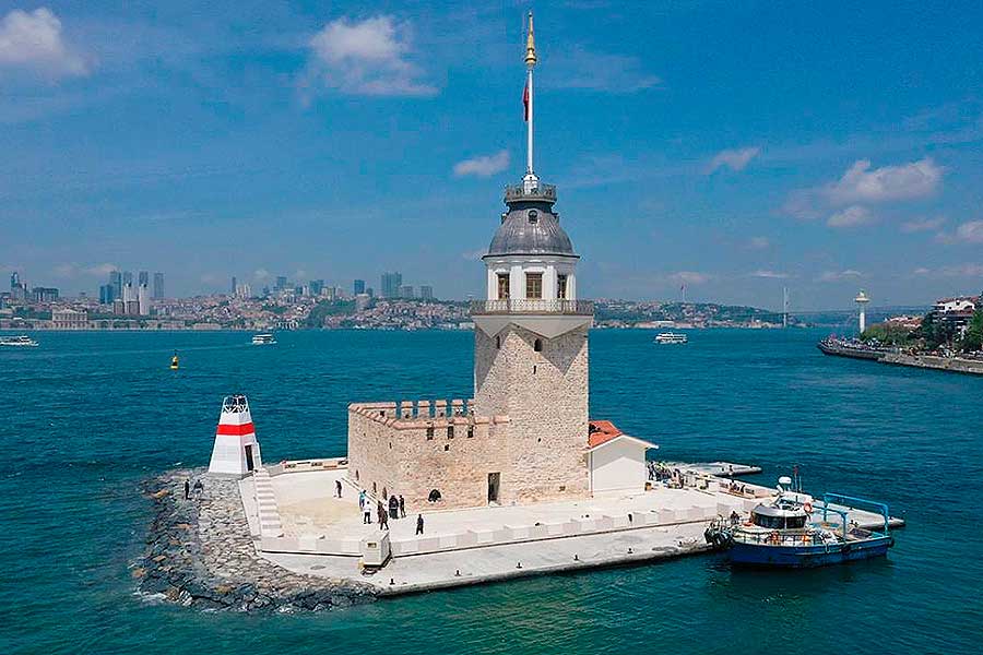 Estambul, inauguración de la Torre de la Doncella