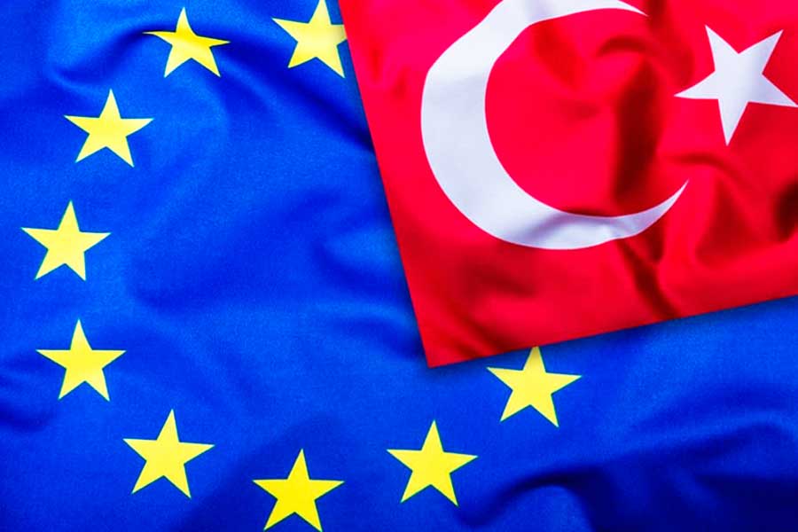 EU and Turkey flags