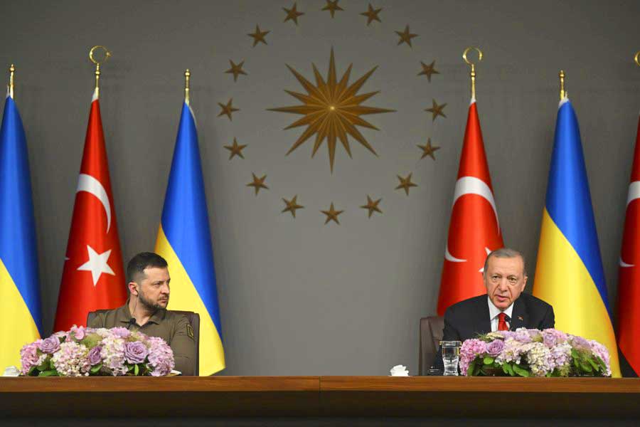 Zelenskyy and Erdoğan in Istanbul