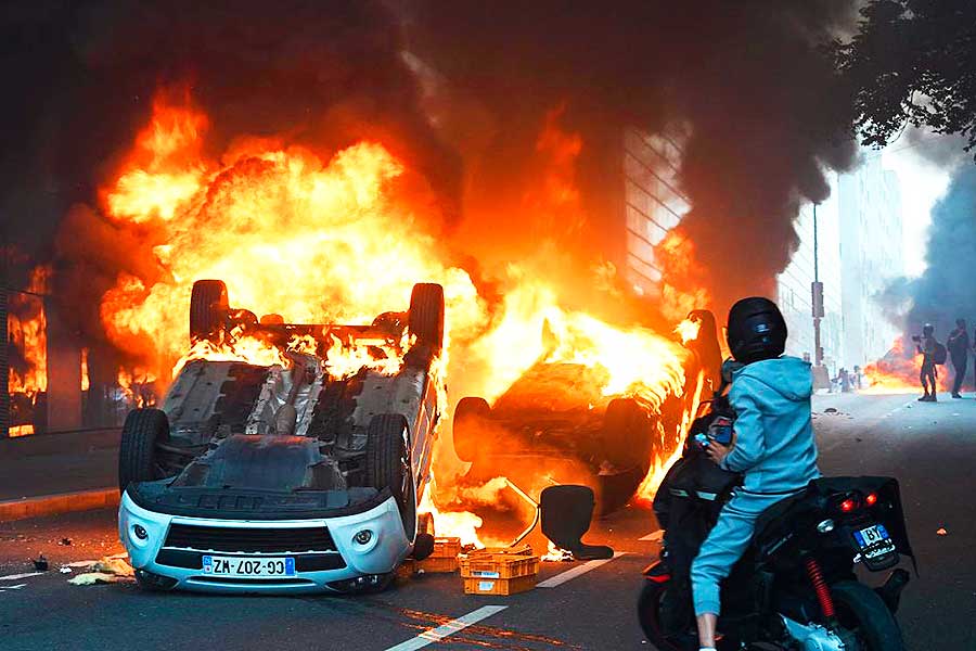 protestas y saqueos en Francia