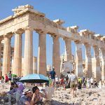 Grecia, masificación de turistas en la Acrópolis de Atenas