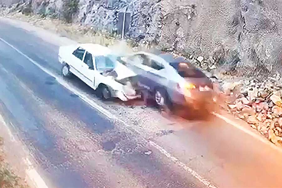 Turquía, choque frontal entre coches