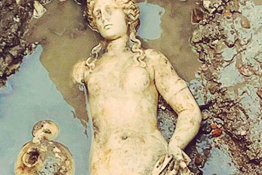 Turkey, Roman statue in Amasra