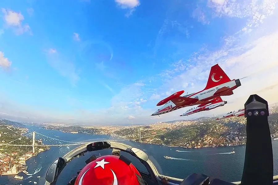Estambul, imágenes desde la cabina de un piloto