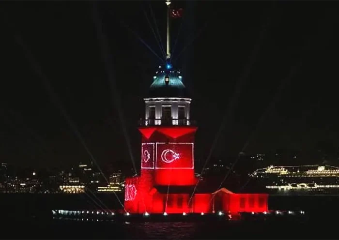 Istanbul, Maiden's Tower with Turkish flag