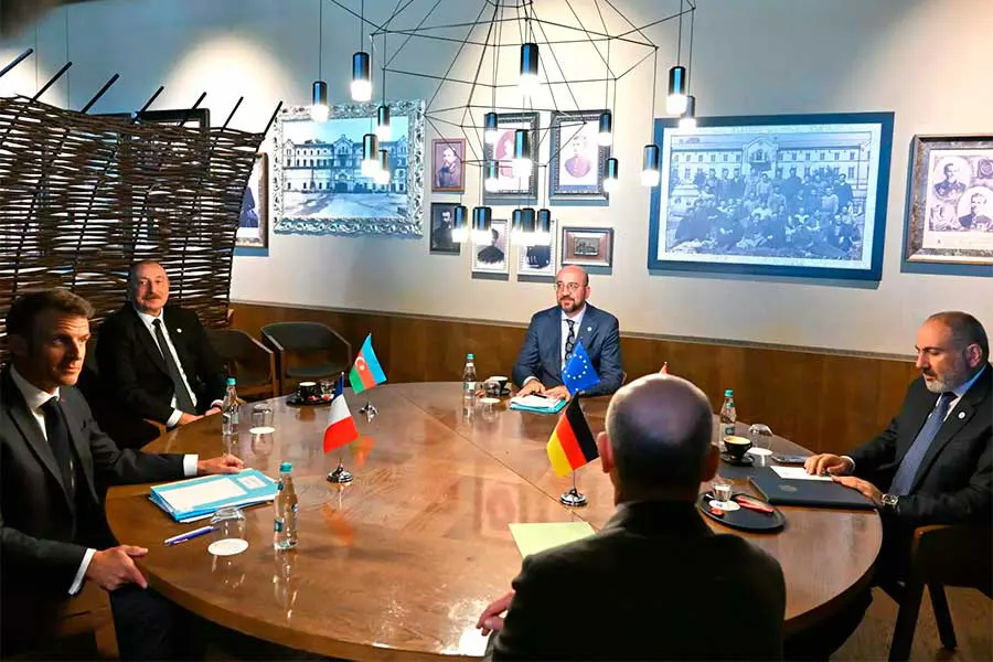 negociaciones Armenia, Azerbaiyán, UE, Francia y Alemania