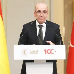 Mehmet Şimşek en España