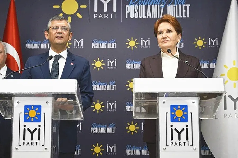 Özgür Özel, Meral Akşener