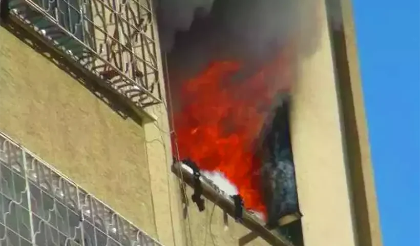 Turquía, incendio en una vivienda