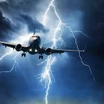 avión, rayo