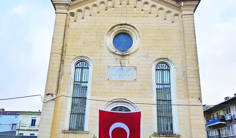 Estambul, ataque del Daesh contra una iglesia