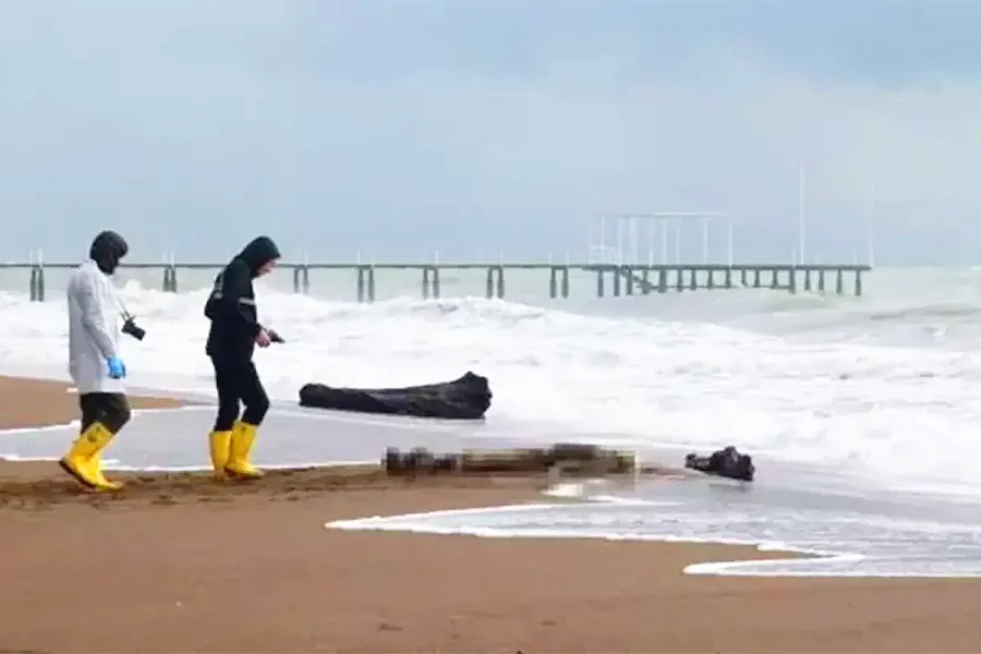 Turkey, corpse on a beach in Antalya