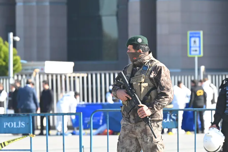 Estambul, ataque terrorista contra el Palacio de Justicia