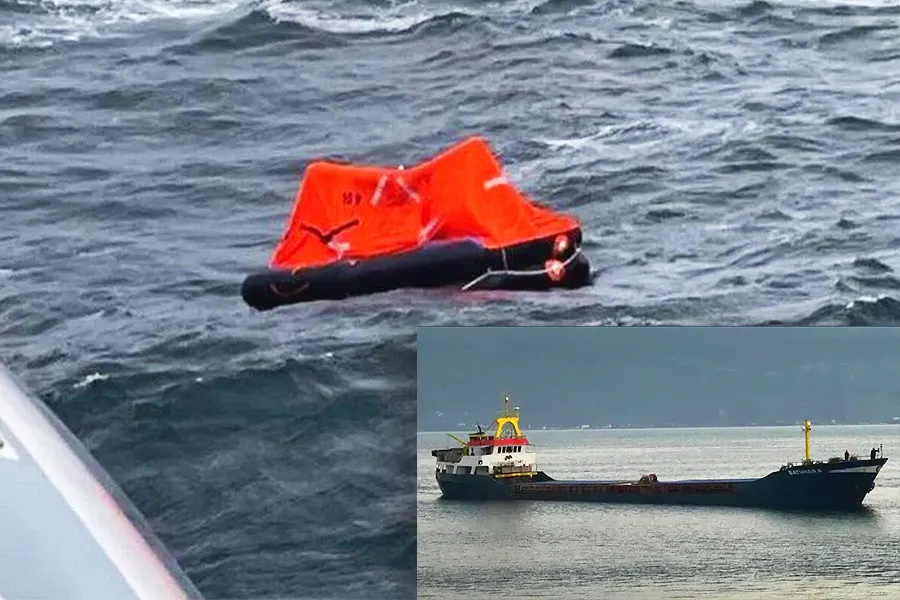 Turquía, barco hundido en el Mar de Mármara